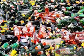 Pemkab Indramayu menyita 9.360 botol minuman keras dari hasil razia intensif