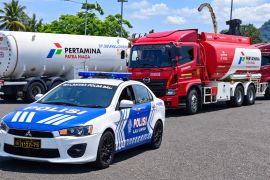 Polda Bali prioritaskan kelancaran mobil tangki BBM Pertamina percepatan distribusi