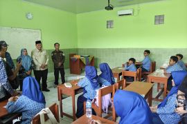 Anggota DPR RI dorong revitalisasi sekolah diperluas