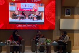 Anang Sujoko: Saatnya ilmu komunikasi lepas dari ilusi universalisme barat