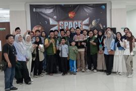 Mahasiswa Ilmu Falak UIN Sunan Ampel Surabaya kunjungi Planetarium UIN Walisongo