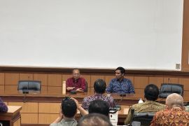 Koster uji seluruh pejabat eselon II lewat psikotes