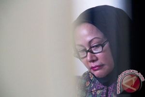 Atut divonis penjara 4 tahun