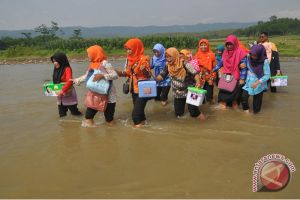 Kartini masa kini harus jadi petarung