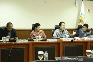 Politik kemarin, DPD tolak pilkada 2020 hingga tiga kali tegur menteri