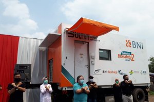 Pemkot Tangsel dapat bantuan mobil laboratorium tes usap PCR COVID-19