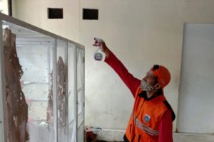 Kelurahan Kebon Baru kembangkan budi daya ulat magot