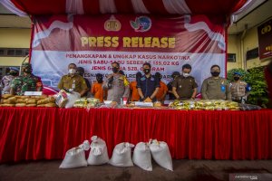 Polresta Banjarmasin ungkap peredaran narkoba jaringan internasional