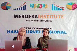 Survei: Elektabilitas Ganjar menurun usai polemik Piala Dunia U-20