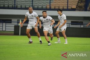 Madura United membidik bek asing anyar jelang bergulirnya Super League