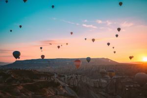 Ini waktu terbaik berwisata naik balon udara di Cappadocia
