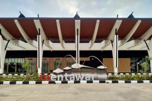 Anggota DPD minta pemerintah lobi maskapai agar ke Bandara Mentawai