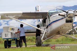 Pengiriman logistik Pemilu 2024 di Papua Pegunungan