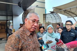 Perum Bulog tunggu arahan pemerintahan baru terkait makan siang gratis