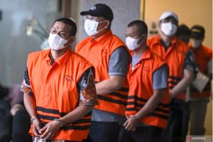 Hukum sepekan, 66 pegawai KPK dipecat hingga sidang PHPU