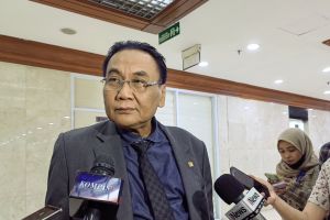Bambang Pacul respons soal peluang maju Pilkada Jateng 2024
