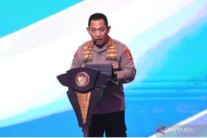 Kapolri mutasi enam kapolda