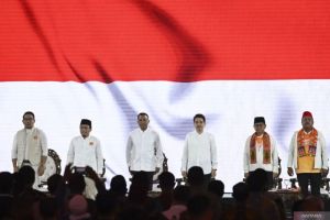 Efisiensi birokrasi lebih penting daripada debatkan pemilihan gubernur