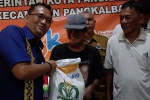 Pemkot Pangkalpinang salurkan 83 ton beras bantuan pangan tahap ketiga