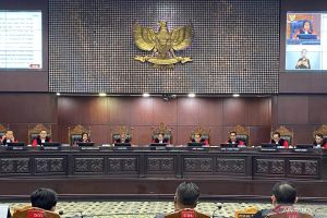 Nyaring palu hakim MK tegakkan demokrasi pilkada