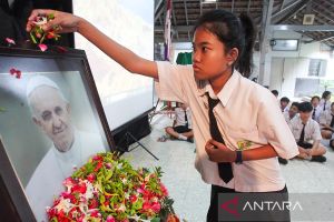 Berpulangnya Paus Fransiskus dan harapan baru Gereja Katolik