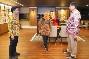 Khofifah-Emil temui Menteri PKP bahas rumah subsidi buruh-wartawan