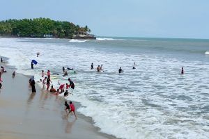 Polisi minta pengelola Pantai Anyer tak lakukan pungutan liar