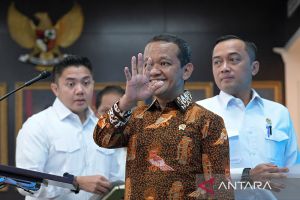 Politik kemarin, RUU Pemilu dan pencabutan IUP Raja Ampat