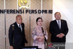 Puan sebut putusan MK soal pemisahan pemilu menyalahi UUD