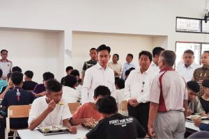 Gibran ingin Sekolah Rakyat buat siswa senang belajar, tak rindu rumah