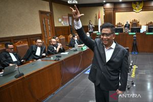 Hasto: "Saya korban komunikasi anak buah dalam kasus suap"