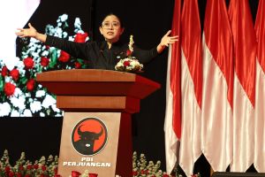 Puan buka bimtek PDIP di Bali, ingatkan perkuat kerja bagi wong cilik