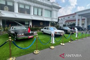 Gerobak UMKM dan mobil kepresidenan hadir di Istana jelang HUT RI