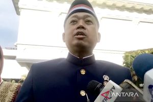 Nusron sebut 17 Agustus nuansanya persatuan saat ditanya soal Megawati