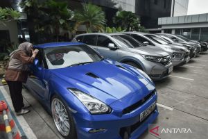 KPK sita 22 kendaraan terkait OTT Wamenaker Immanuel Ebenezer