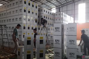 Komisi II DPR minta KPU klarifikasi aturan pembatasan dokumen capres