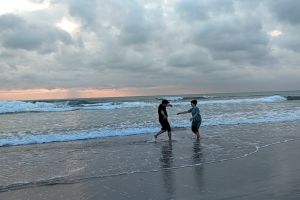 Kiat menjaga hubungan asmara agar tetap hangat