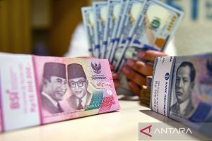 Rupiah melemah dipicu ketidakpastian global