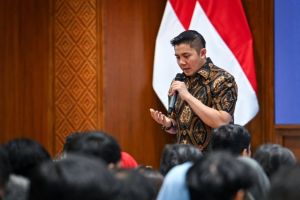 Teddy dan pegawai Setkab doakan Prabowo diberi kekuatan pimpin bangsa