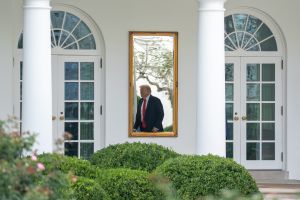 Gedung Putih bongkar sebagian "east wing" untuk bangun ballroom Trump