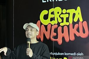 Raditya Dika bersiap gelar &ldquo;stand up comedy&rdquo; di enam kota