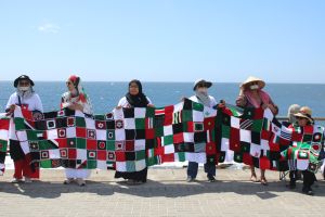 Dukung Palestina, ratusan orang buat rantai manusia di Cape Town