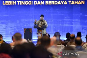 Prabowo: Kebutuhan pengungsi di Sumatra terus didukung pemerintah