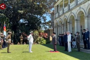 Upacara kenegaraan menyambut kedatangan Prabowo di Admiralty House