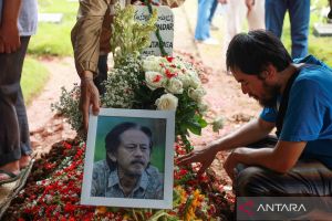 Profil Epy Kusnandar, Kang Mus "Preman Pensiun" yang tutup usia