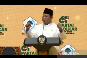 HUT ke-61 Golkar, Prabowo puji Nusron Wahid saat baca doa