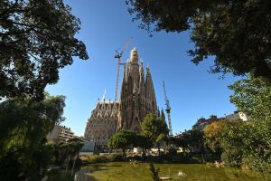 Teknologi AI dan drone percepat pembangunan Basilika Sagrada Familia