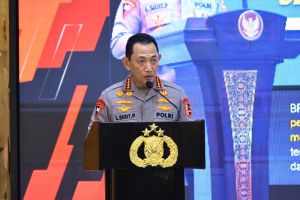 Kapolri apresiasi jajaran atas peringkat pertama di Monev KIP 2025