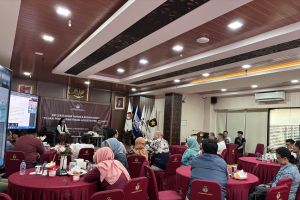 KPU DKI bedah buku "75 Hari Perjalanan Terjal Logistik Pemilu 2024"