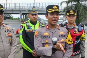 Antre panjang, Polisi buka-tutup rest area KM 57 Tol Jakarta-Cikampek